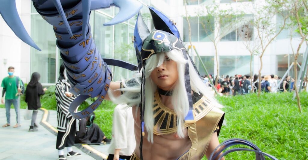 笑いながら涙を流すキャラクター。ナンセンスと感動が同居する天才バカボン風の情景を描写。